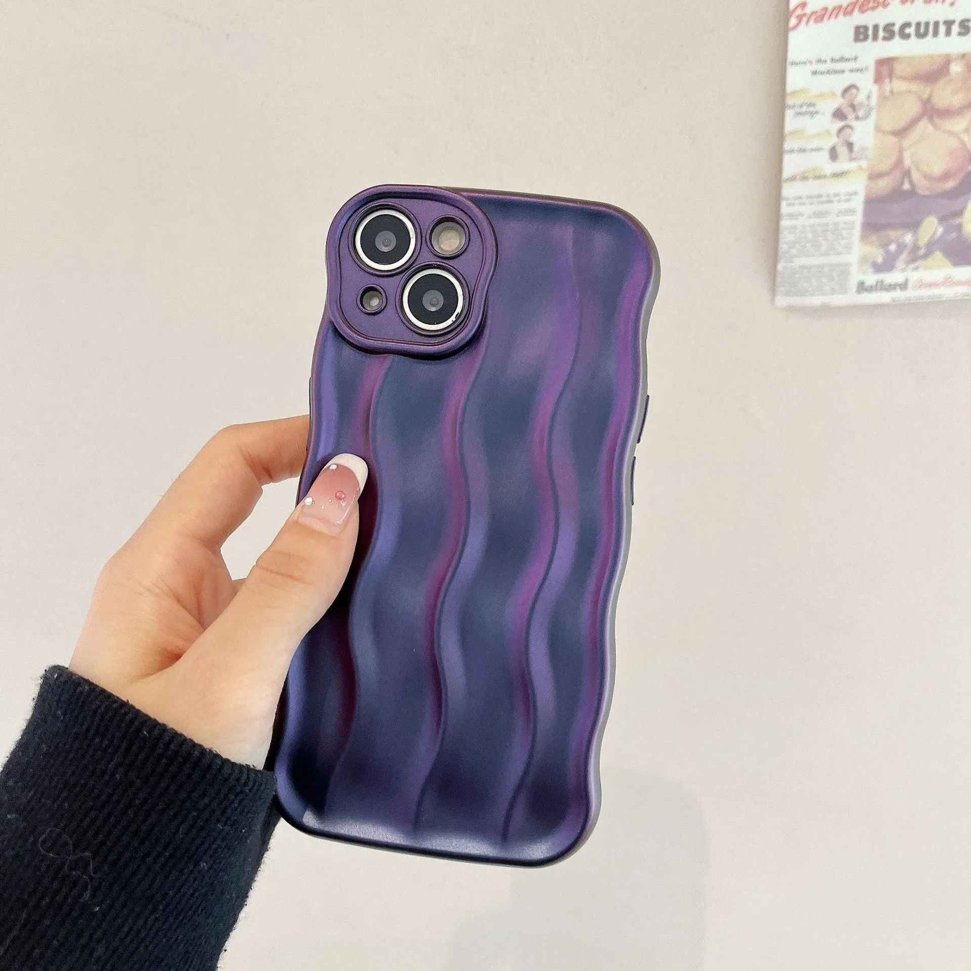 Silicone water ripple phone case for iPhone 17 series in wavy green colour, soft shell anti-fall design