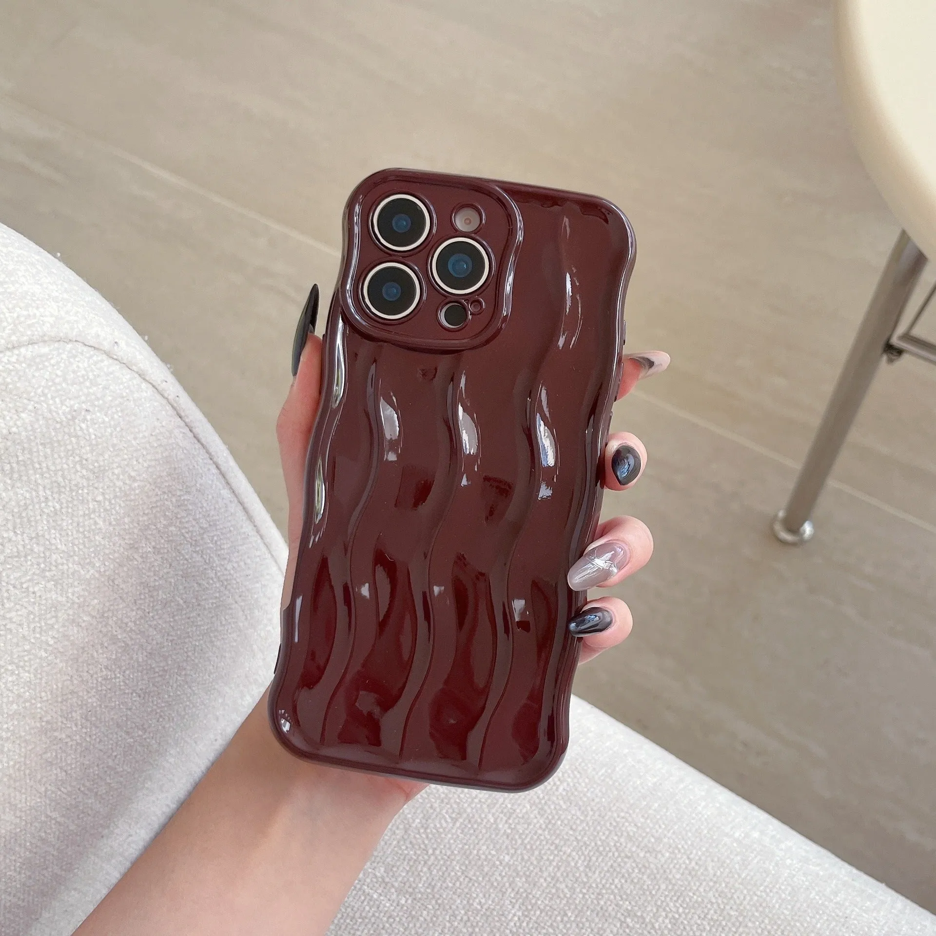 Electroplating three-dimensional wave stripe TPU phone case for iPhone 17 Pro Max in electroplated black finish