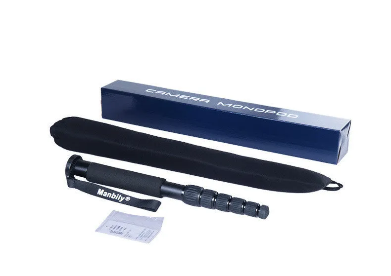 Manbily A-555 aluminium alloy camera monopod in black, extended to full height with three-prong stabiliser attached
