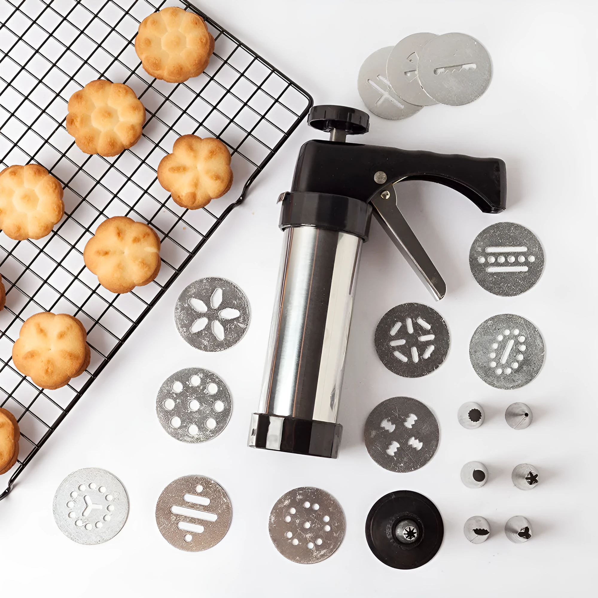 Stainless steel biscuit press cookie machine with 13 moulds and 8 piping nozzles in a colour gift box