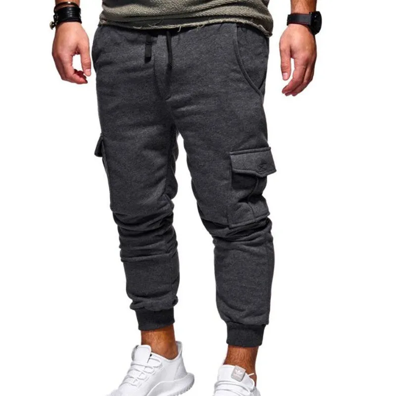 Men sport jogger pants in stretch fabric with Lycra, 95.5% polyester, available in multiple colours