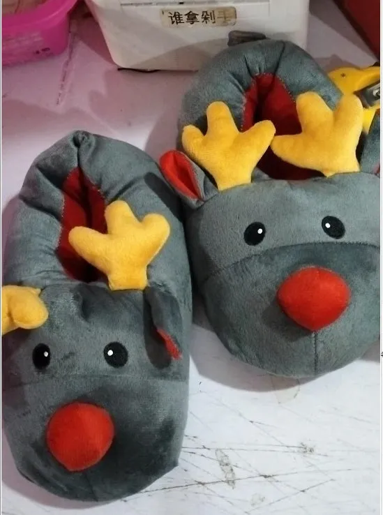 Grey Christmas elk fleece slippers for men and women, sizes 36-41, with point bottom sole