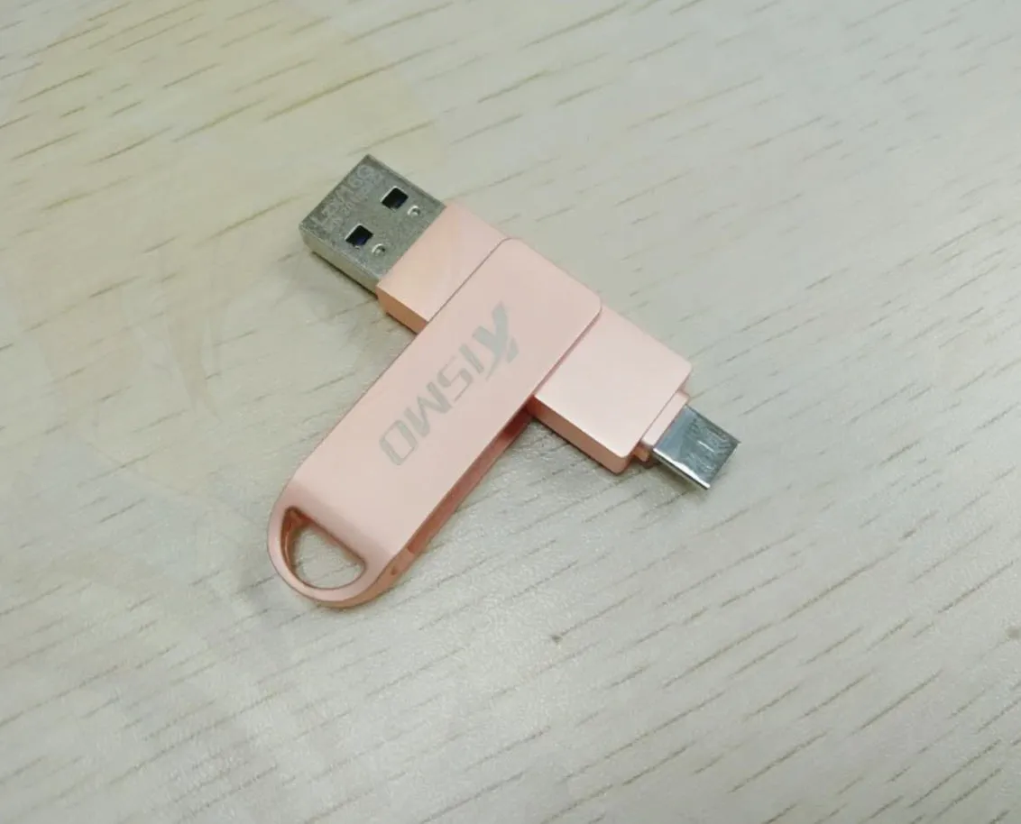 Dual-use USB 3.0 flash drive compatible with Apple and Android, available in 16GB to 128GB, black colour