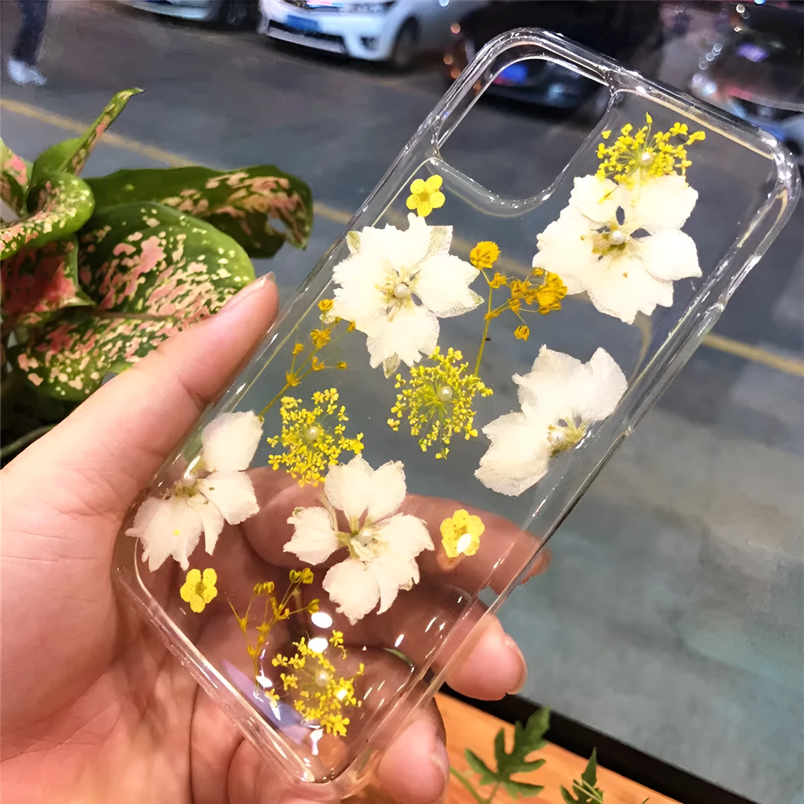 Epoxy real flower phone case with graffiti design for iPhone, TPU back cover