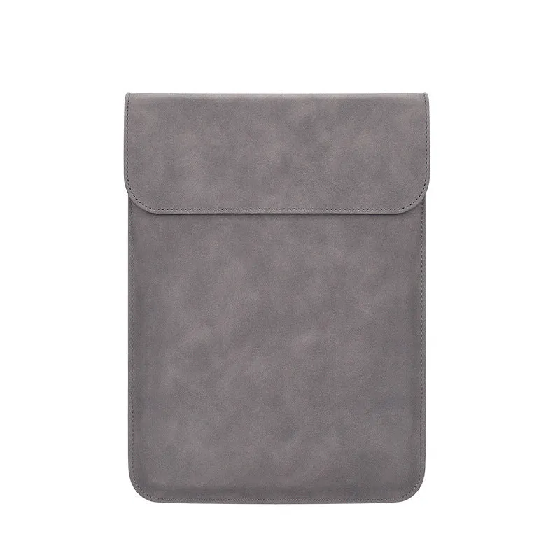 LLANO brown sheepskin laptop sleeve for 13.3 inch MacBook with lock and vertical orientation