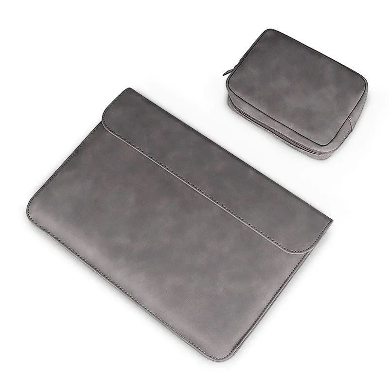 LLANO brown sheepskin laptop sleeve for 13.3 inch MacBook with lock and vertical orientation