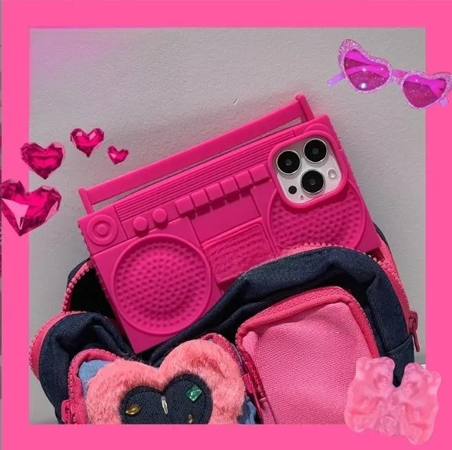 Pink silicone phone case with fall protection for iPhone 14 Pro, all-inclusive design