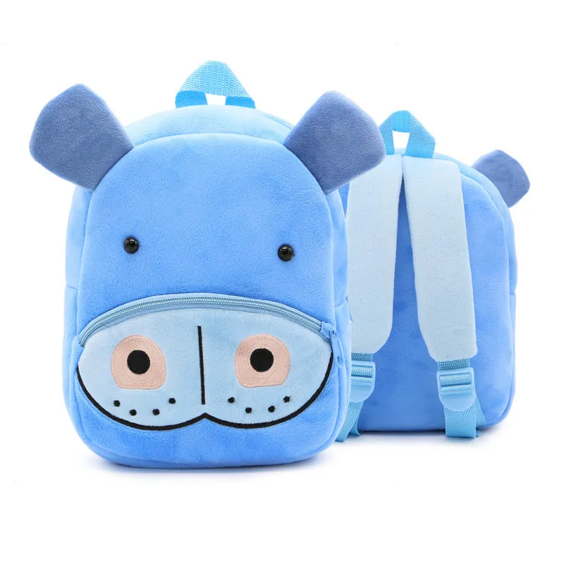 Plush animal backpack for children with 26x24x10cm dimensions in various animal designs