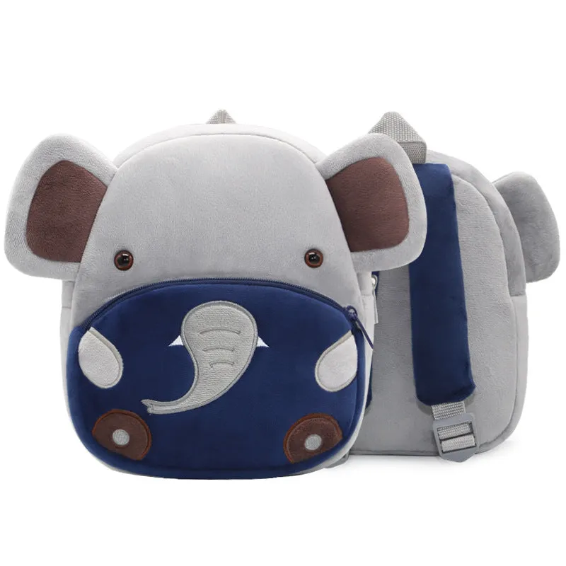 Plush animal backpack for children with 26x24x10cm dimensions in various animal designs