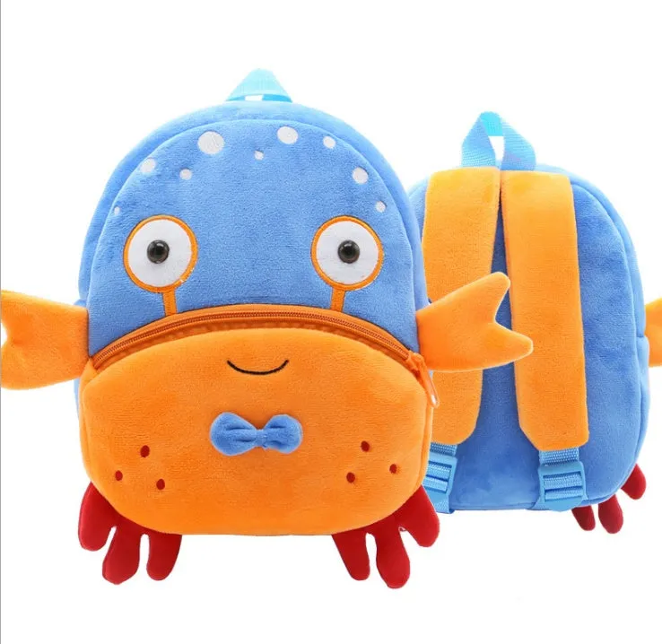 Plush animal backpack for children with 26x24x10cm dimensions in various animal designs