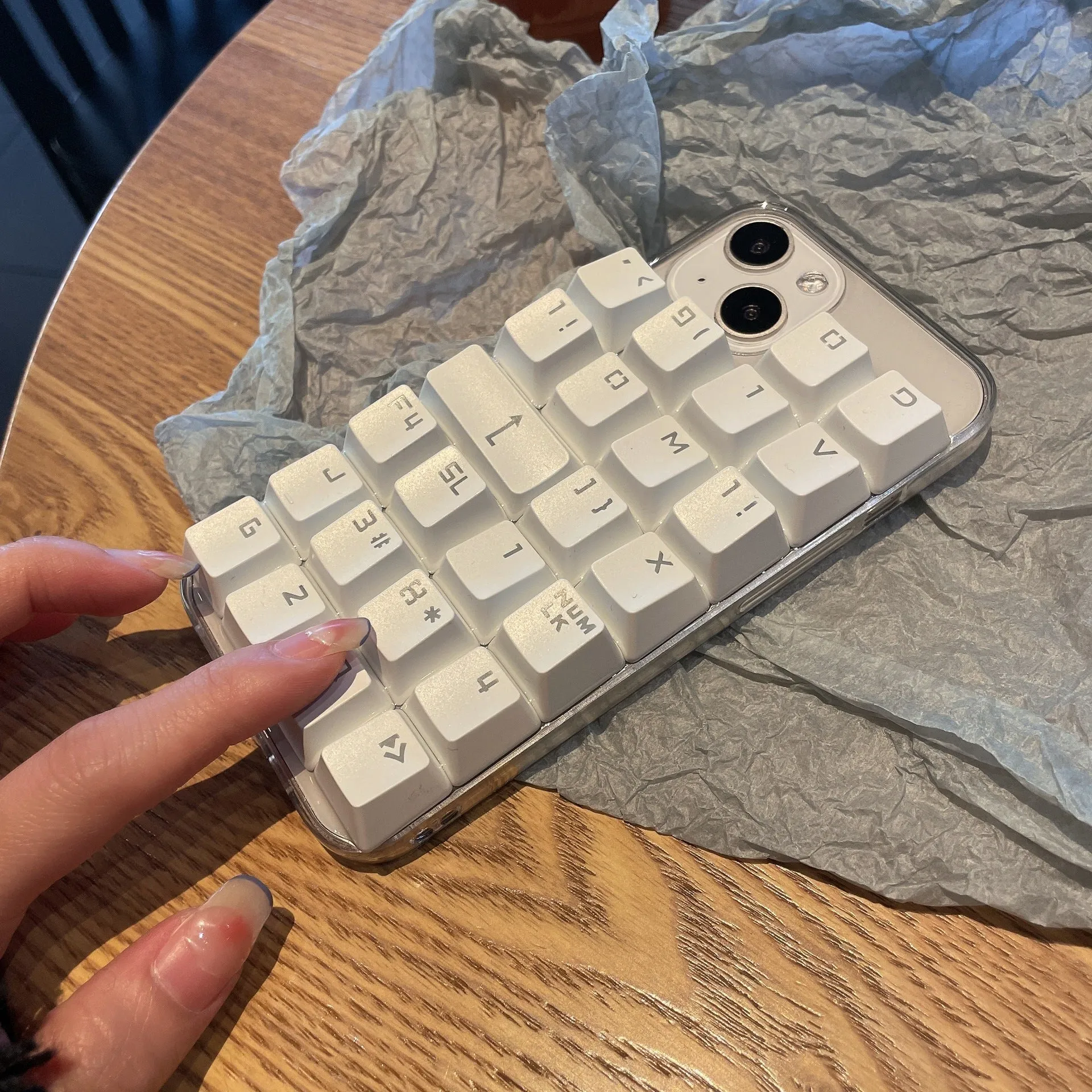 Creative keyboard mobile phone case with dripping glue design for Apple iPhone
