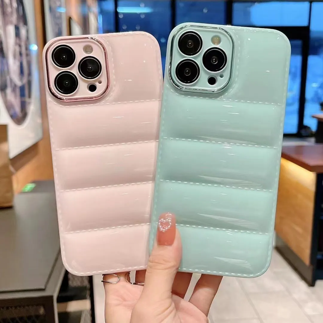 Creative Air Cushion Anti-fall solid colour TPU phone case for iPhone, available in mint green