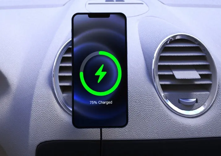 Black magnetic wireless car charger bracket for iPhone, Huawei, Samsung with USB connection