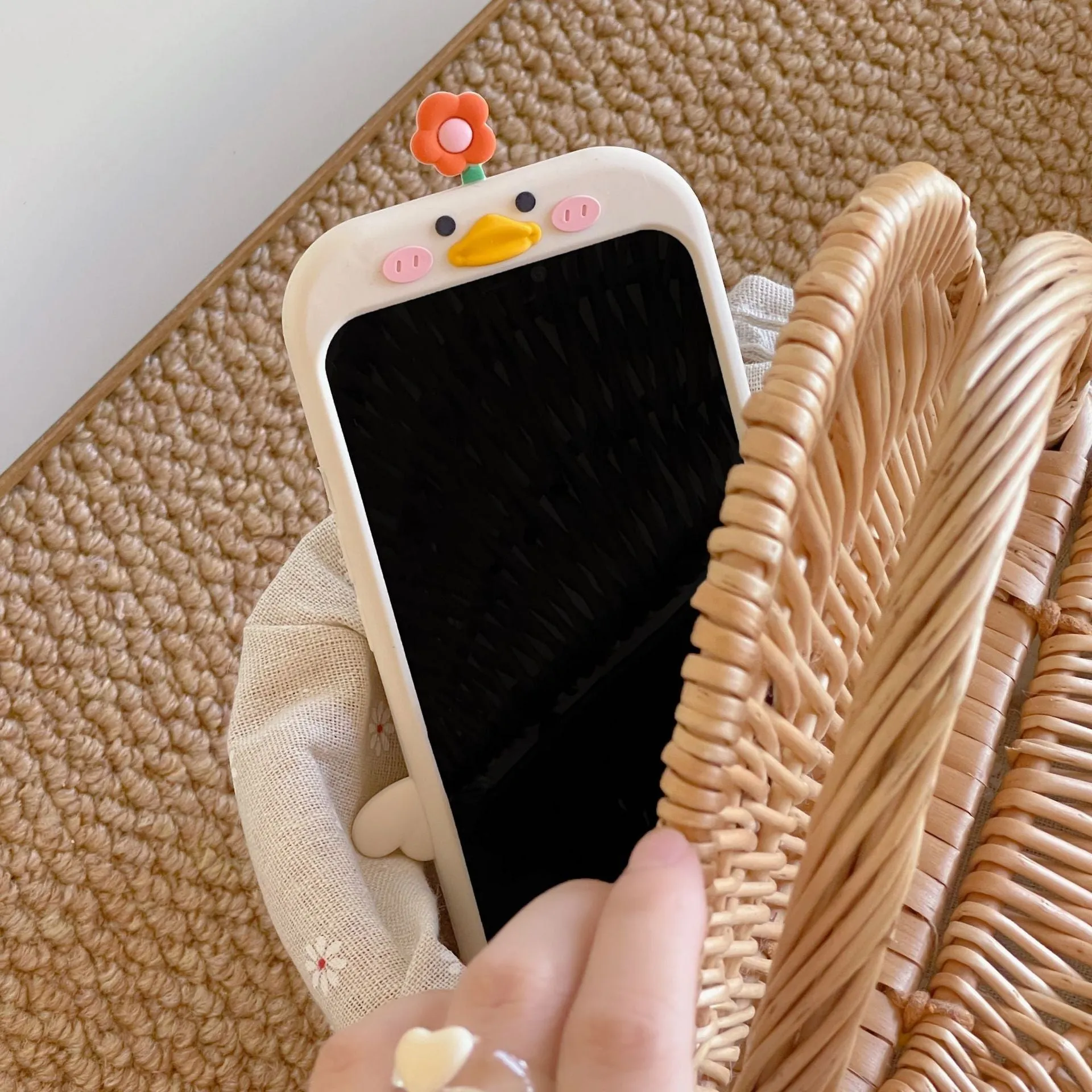 Silicone phone case with stereo flower duck design in cute duck colour for Huawei and iPhone models