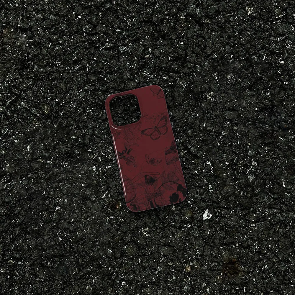 Retro butterfly and floral oil-painting print phone case in red, anti-fingerprint, for iPhone 11-16