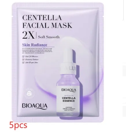Single collagen facial sheet mask with 30g of clear gel on white background.