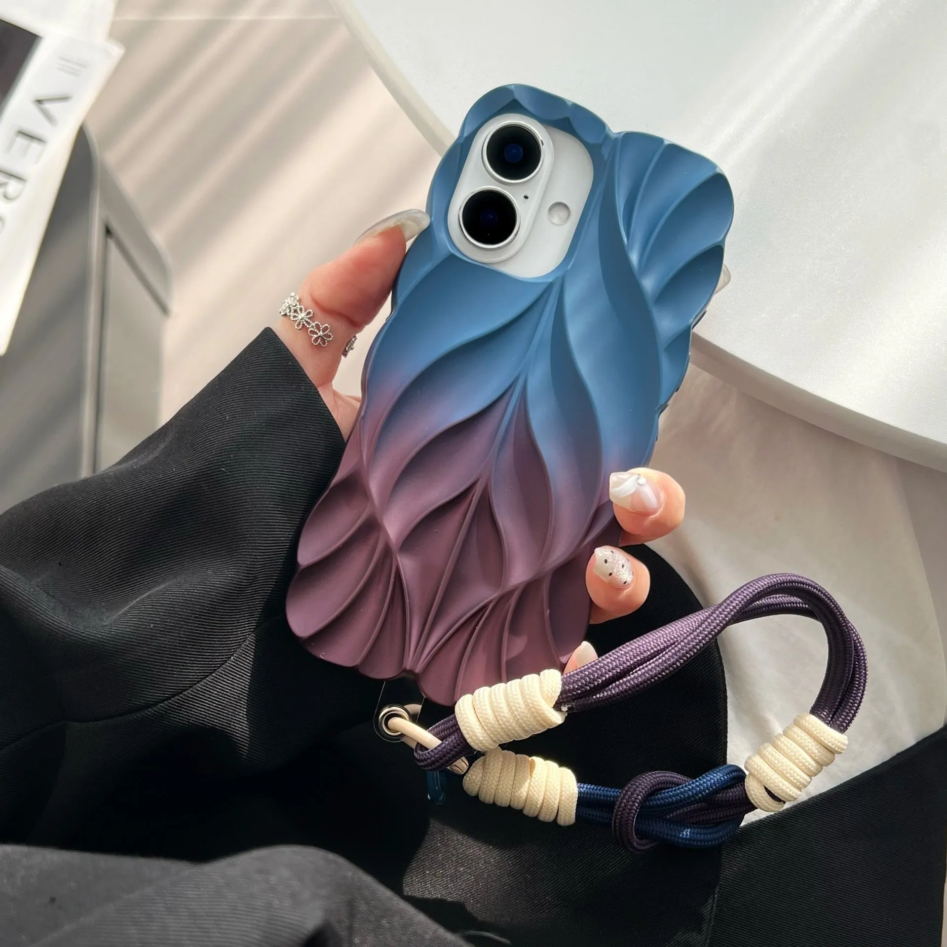 Ins style leaf pattern gradient TPU phone case with wristband in purple gray colour for iPhone 14 Pro Max