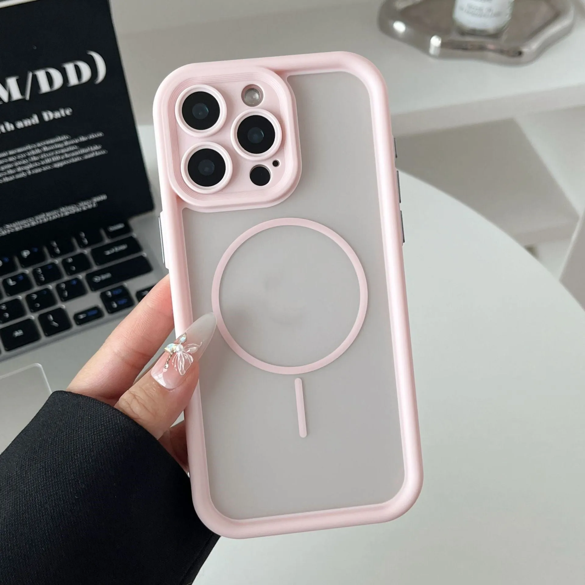 Skin feeling strong magnetic phone case for iPhone, shockproof, anti-fingerprint, black, TPU PC material