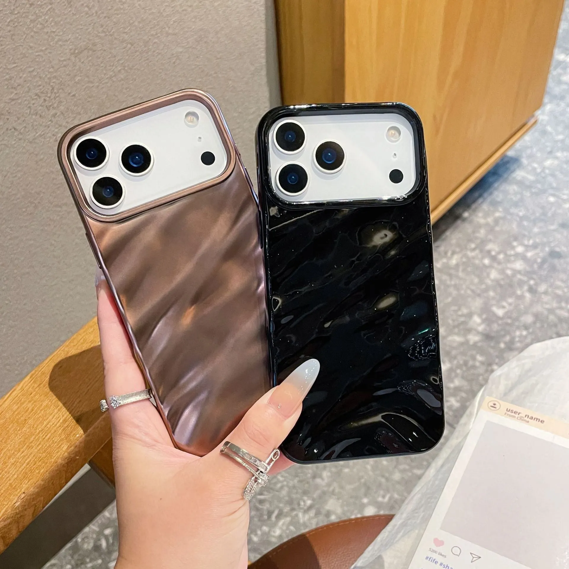 Three-dimensional pleated soft shell phone case with anti-fingerprint varnish finish for iPhone