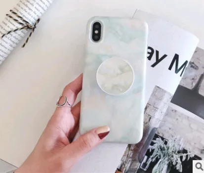 Retro flower marble pattern silicone iPhone case with telescopic bracket in white