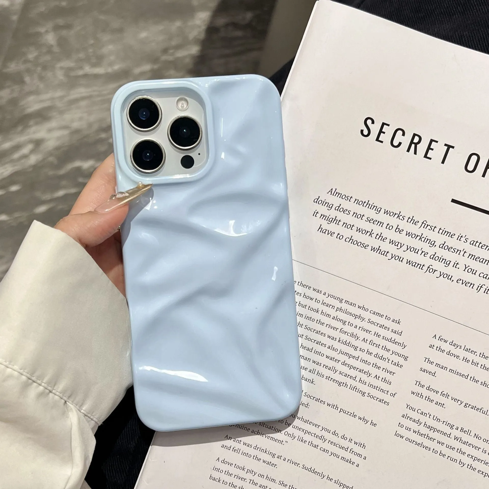 TPU macaron colour phone case with three-dimensional pleated pattern for iPhone