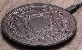 10W fast wireless charger in black, 6mm thick, 99mm round charging pad with Micro USB port
