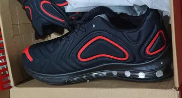 Men's black casual running shoes with a thick sole and lace-up front.