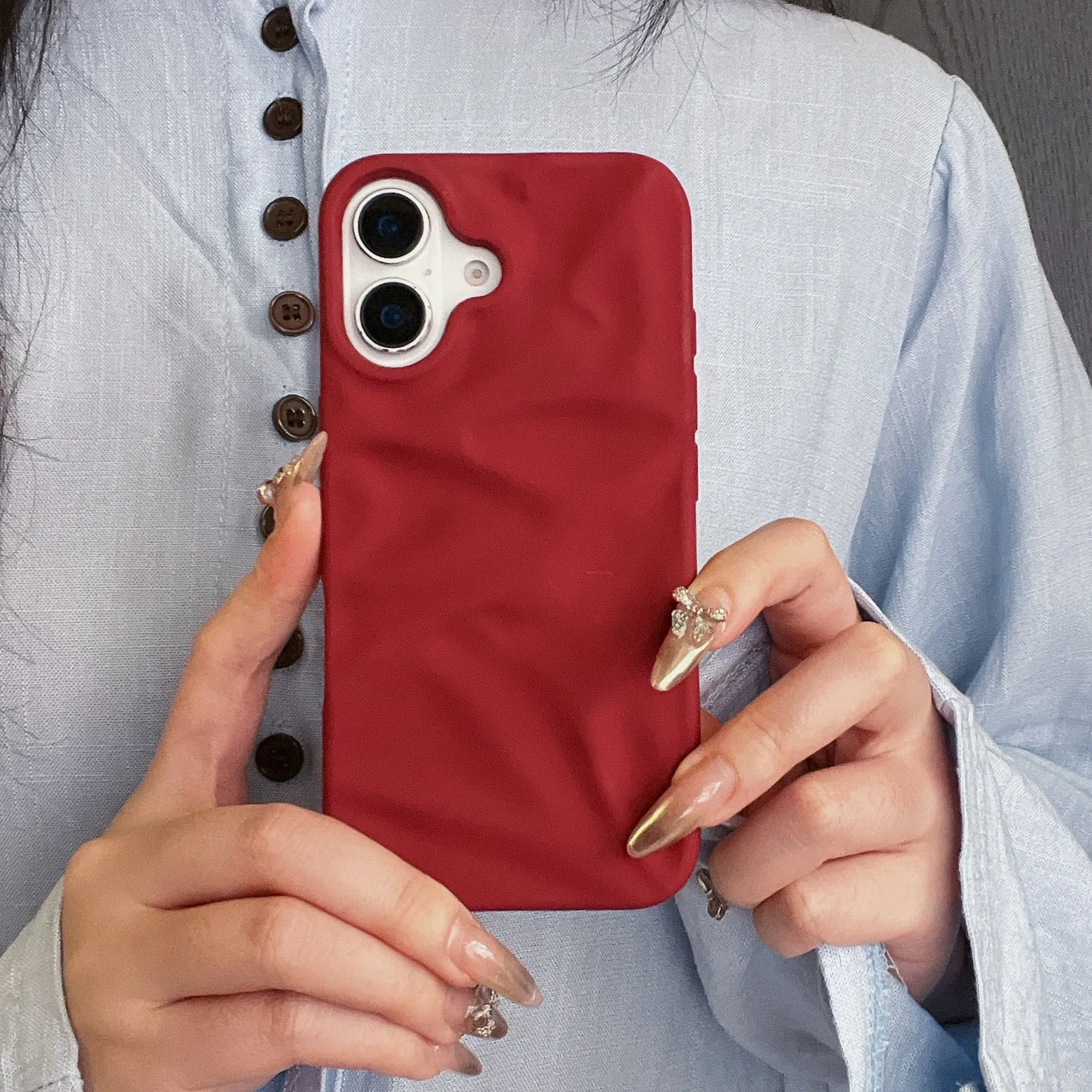 High-grade three-dimensional pleated pattern silicone phone case for iPhone, drop protection, KD pleated oil injection black colour