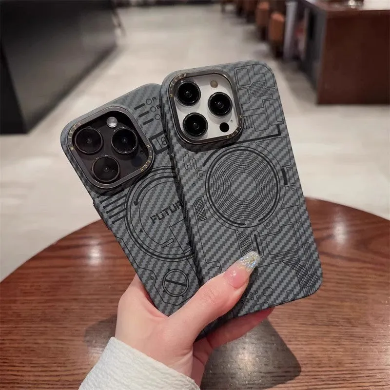 PC phone case with carbon fiber grain texture, Graphite Black colour, magnetic ring visible, for iPhone series.