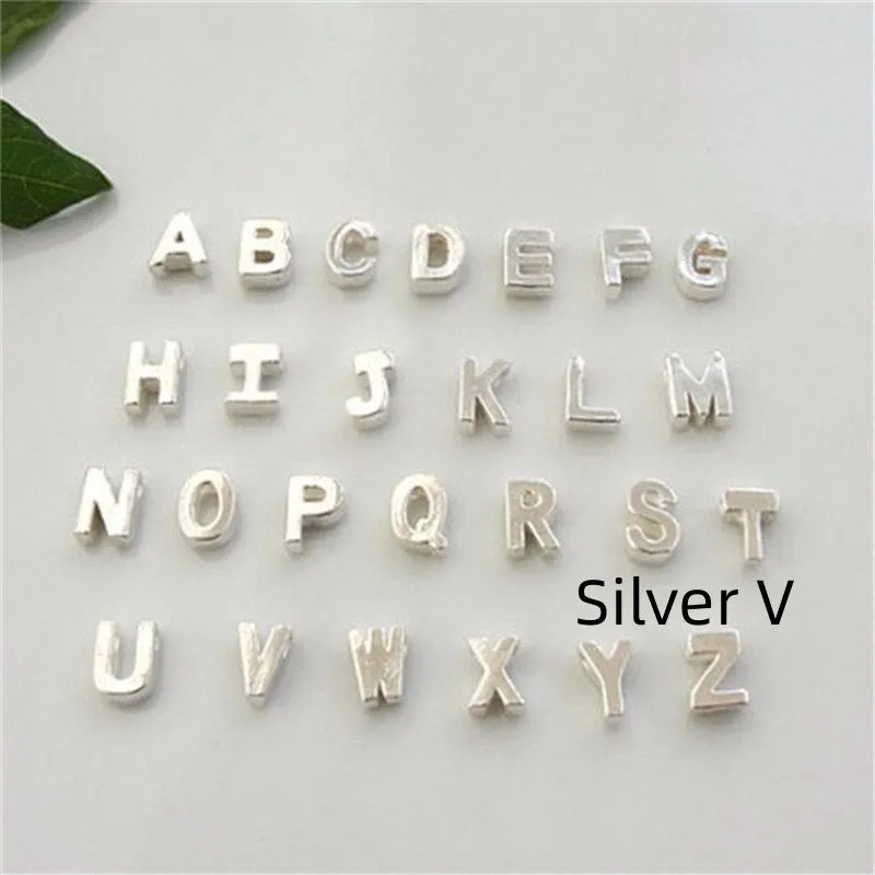 Peach heart shaped letter necklace pendant in gold or silver alloy, weighing 5.5g.
