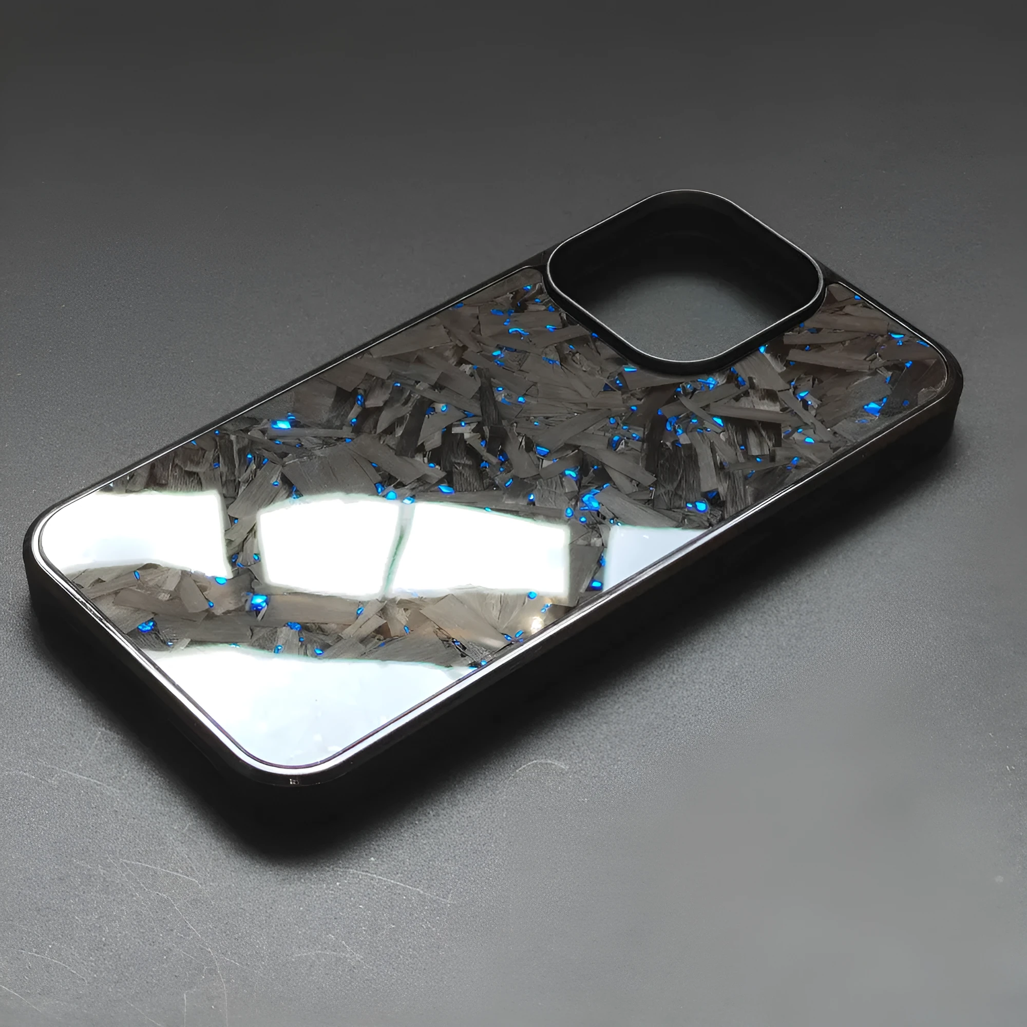 Carbon fiber phone case for iPhone 15 Pro Max 13 Pro in black, all-inclusive shockproof design