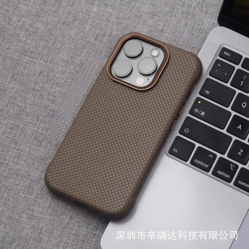 Hard PC leather phone case with embossed diamond grain and magnetic suction in Star Diamond finish