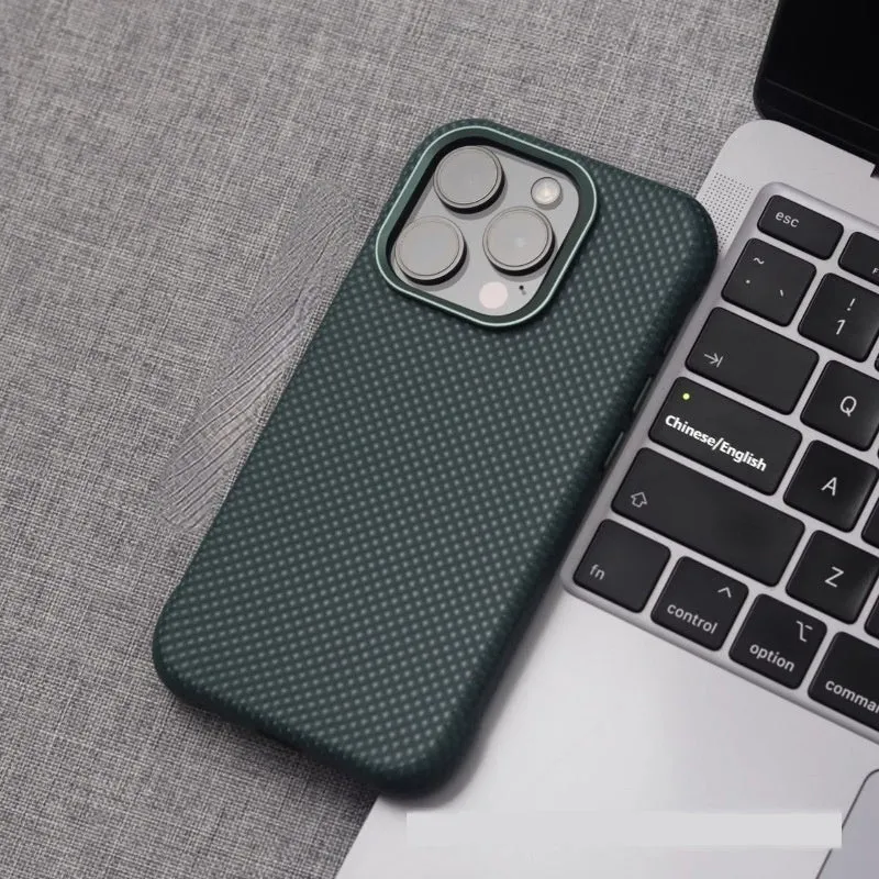 Hard PC leather phone case with embossed diamond grain and magnetic suction in Star Diamond finish