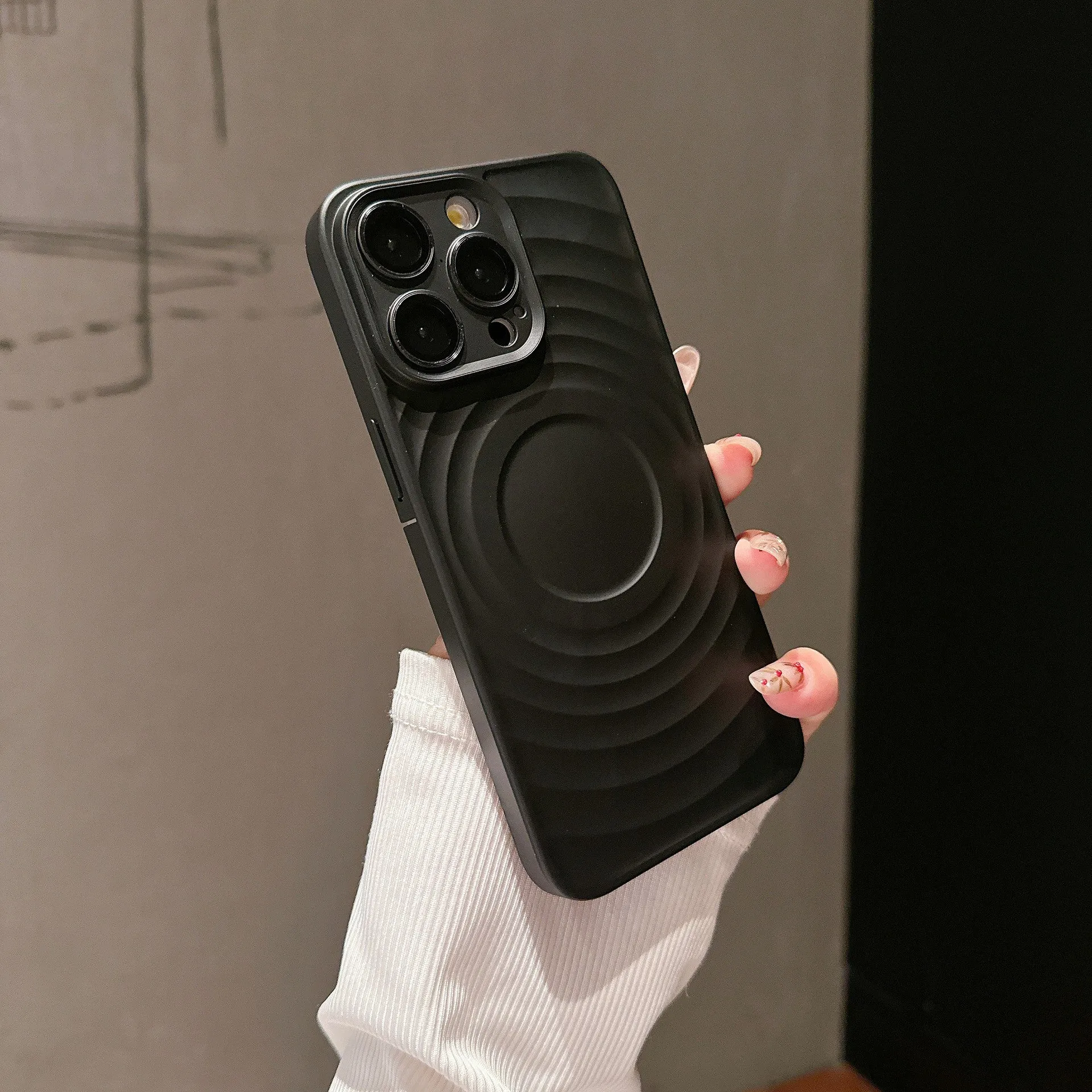 Shockproof oil injection magnetic phone case for iPhone with PC lens glass and frosted finish in black