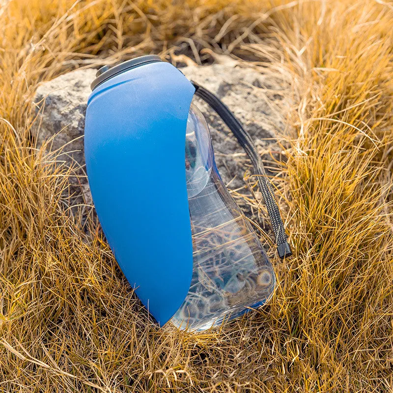 Portable dog water bottle with drinking bowl, 680ml capacity, leak-proof design in four colour options