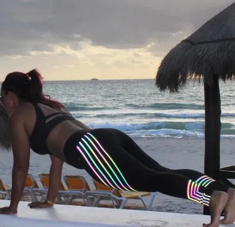 Women's milk silk workout leggings with print pattern in black and white colour options