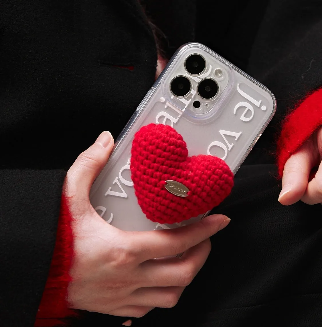 Original knitted love stand phone case for iPhone TPU soft back cover with heart bracket black white