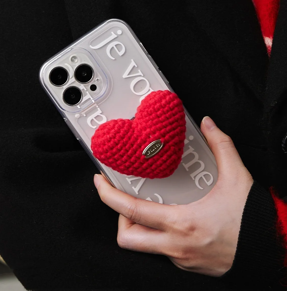 Original knitted love stand phone case for iPhone TPU soft back cover with heart bracket black white