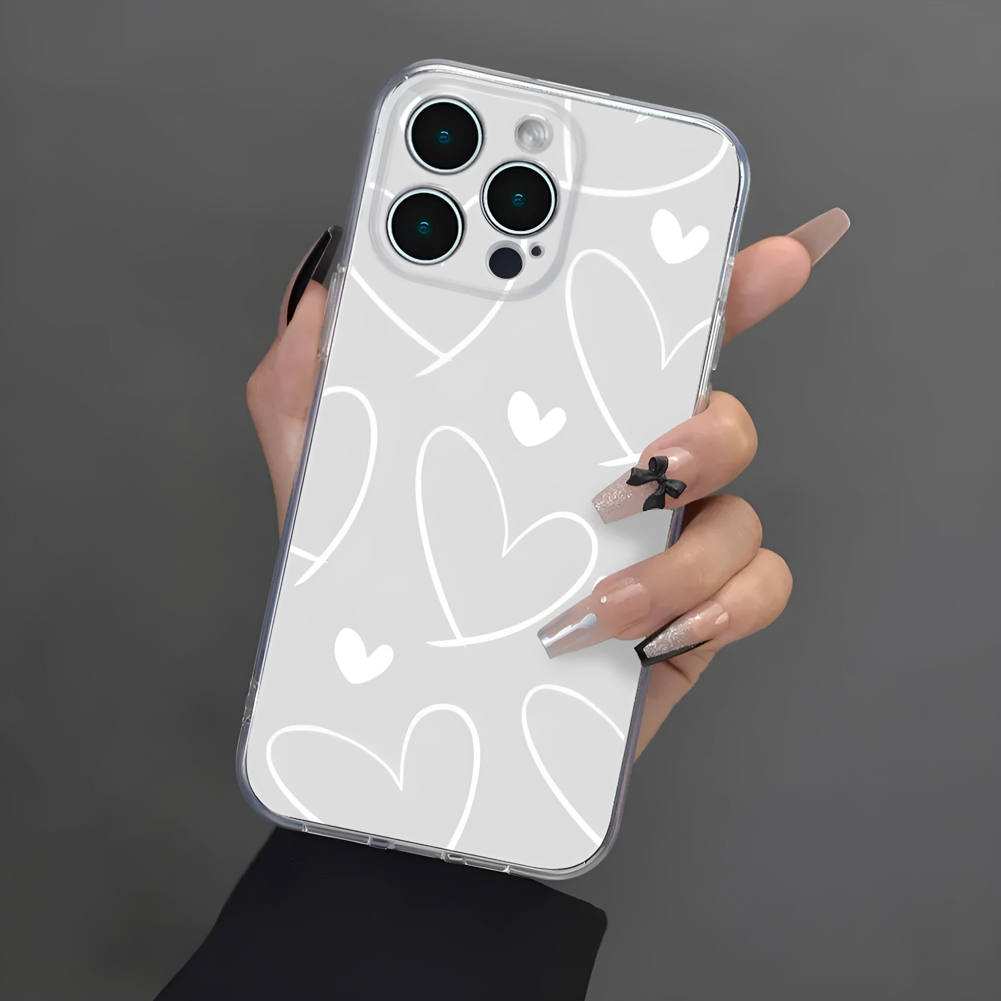 Transparent TPU heart-shaped picture phone case for iPhone with anti-fingerprint spray coating