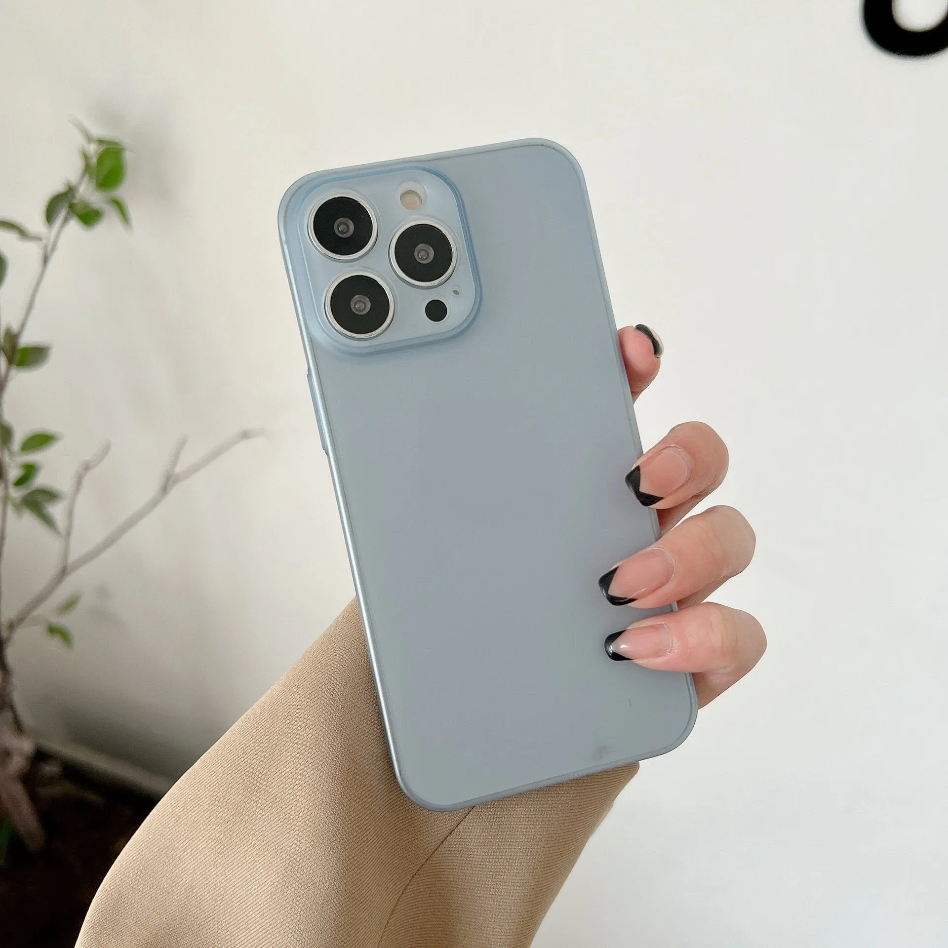 Ultra-thin PC hard shell frosted phone case with all wrapped lens protection for Apple iPhone, transparent colour