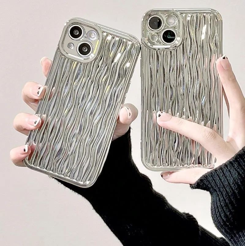 Silicone water ripple phone case with glossy surface back cover in black for iPhone 13