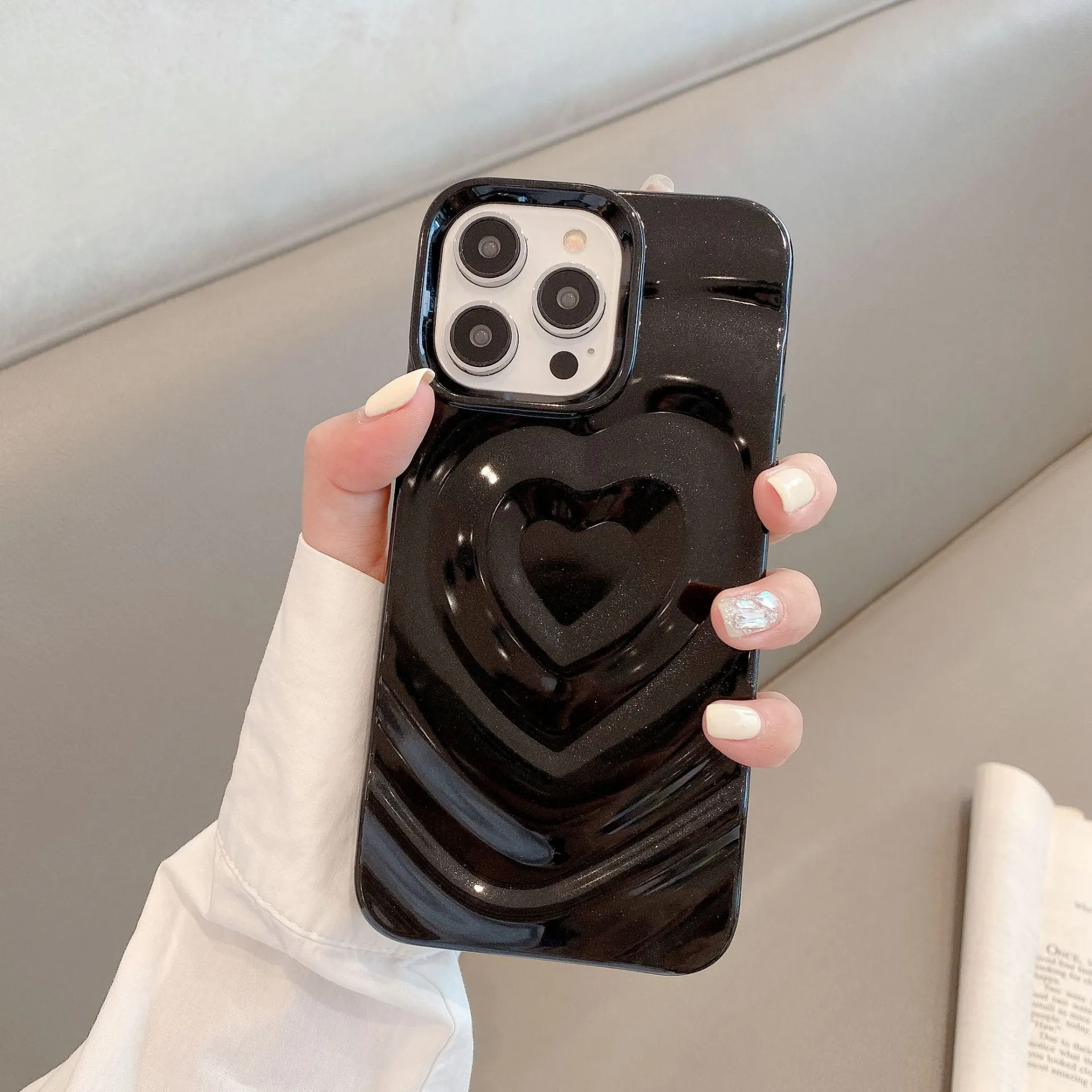 Three-dimensional love wave pattern pleated TPU phone case in milky white, compatible with iPhone 11 to 15
