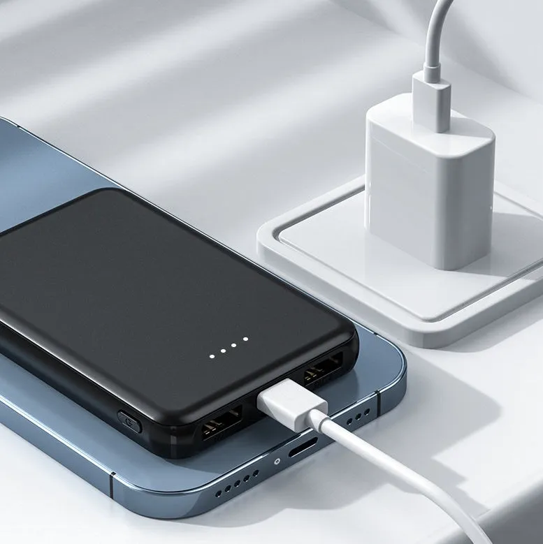Black or white universal heating vest power bank showing 10000mAh and 5000mAh capacity options.