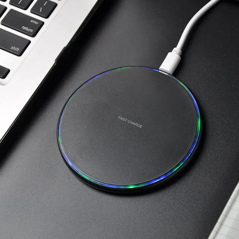Round 10W wireless charger with indication function in black finish