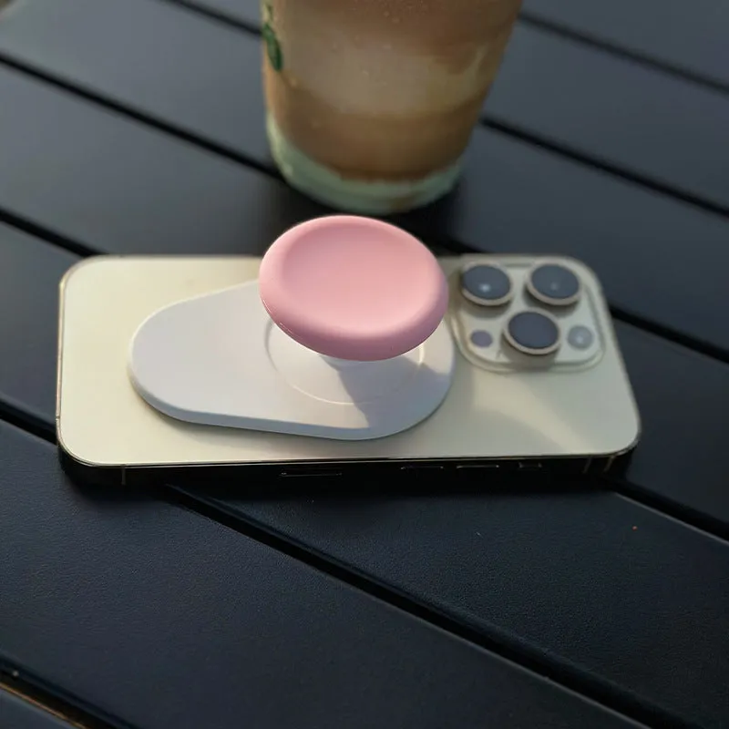 Silicone cup cover for magnetic mobile phone airbag bracket in multiple colours with snap-on design