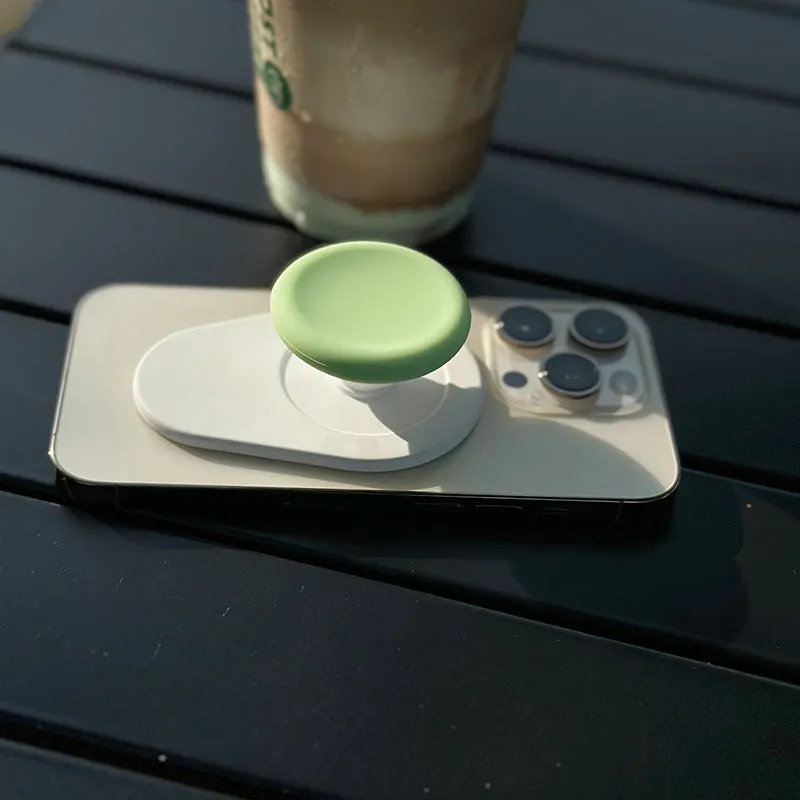 Silicone cup cover for magnetic mobile phone airbag bracket in multiple colours with snap-on design