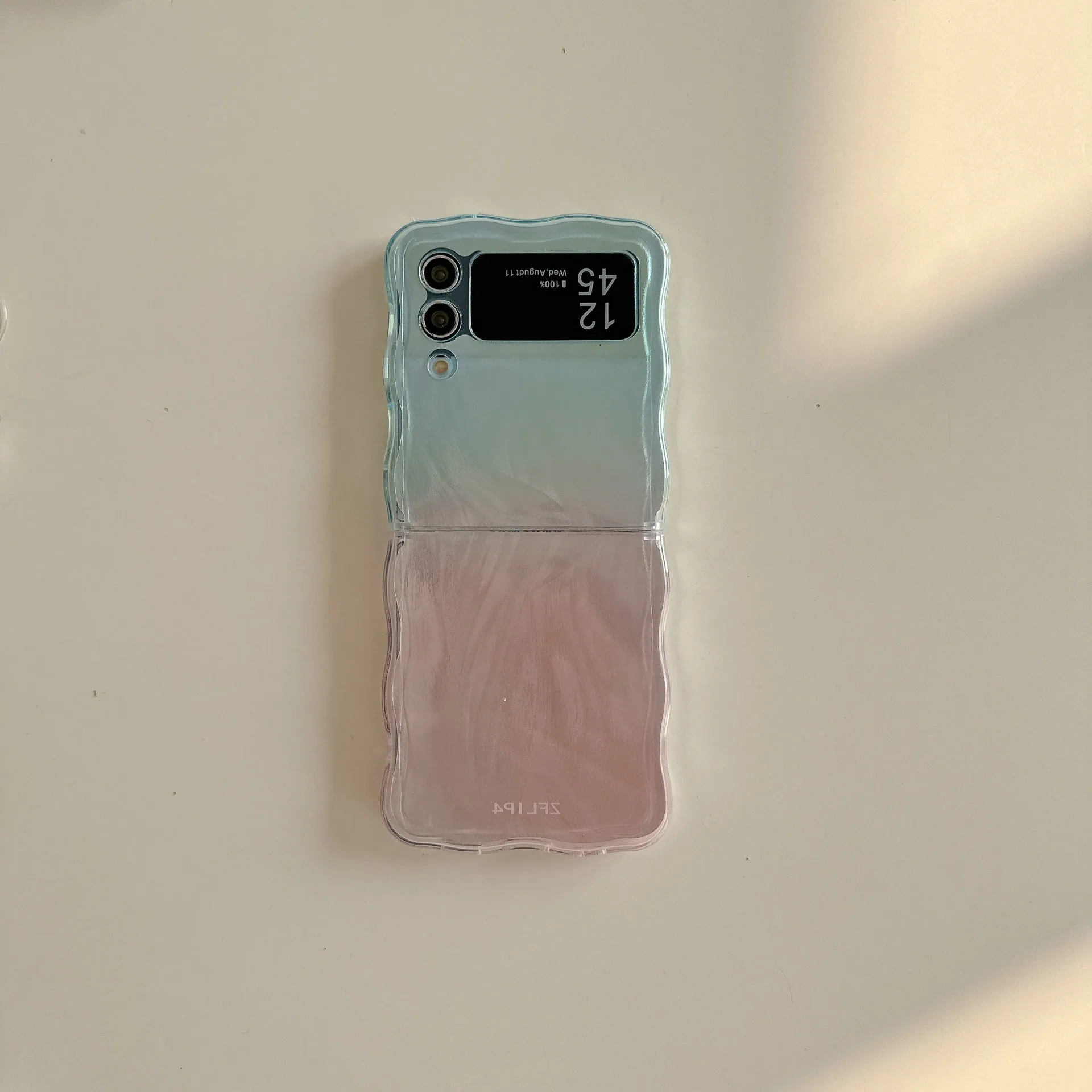 Feather yarn gradient multicolour Samsung Z Flip6 phone case with hard back cover and cartoon style design