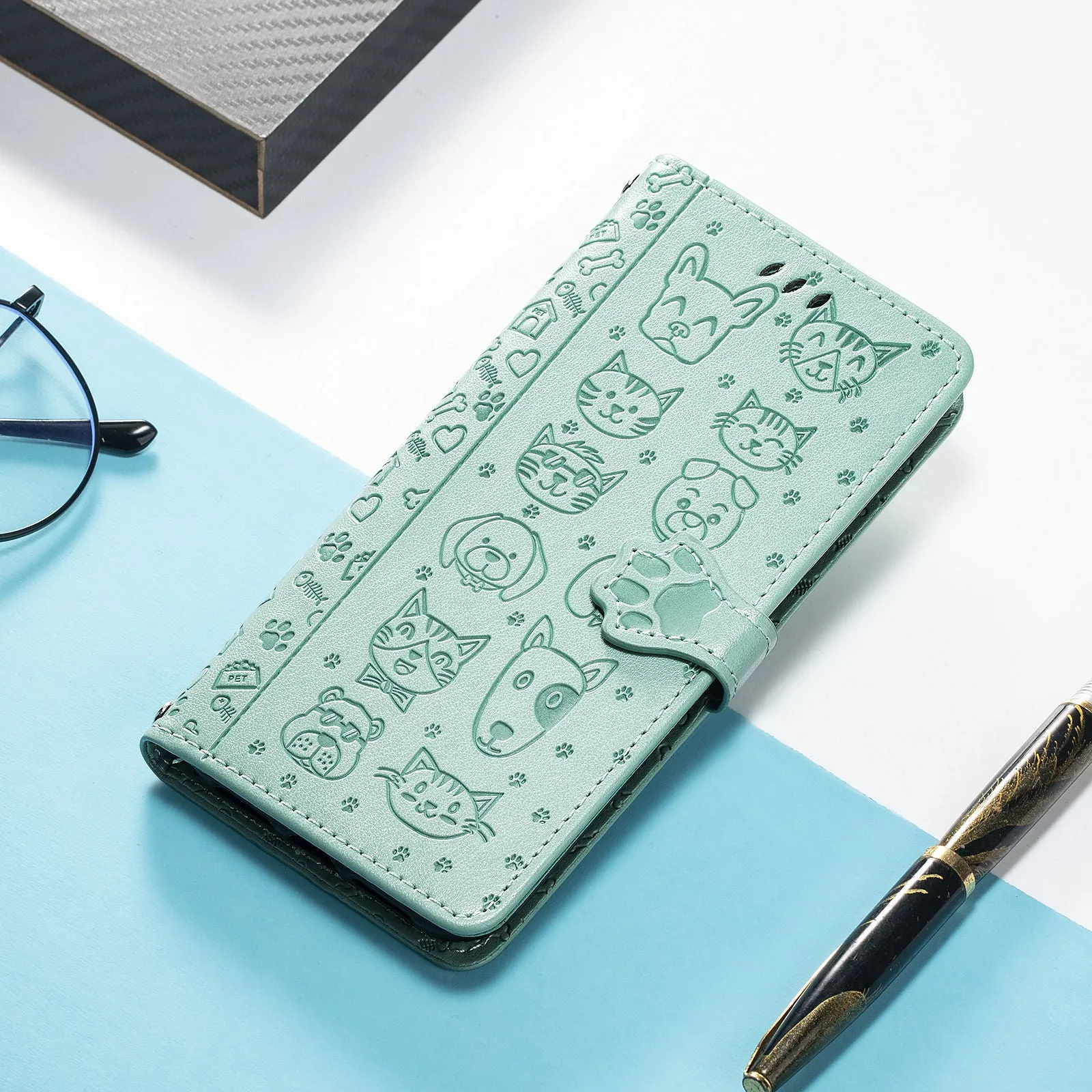 TPU leather phone case for iPhone 16 with built-in invisible bracket, shockproof and anti-fingerprint, available in pink colour