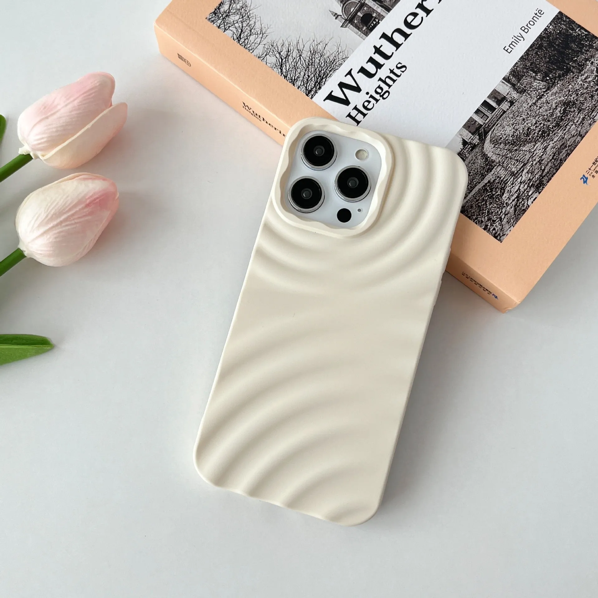 Creative water ripple TPU phone case for iPhone with anti-fingerprint finish in corrugated black