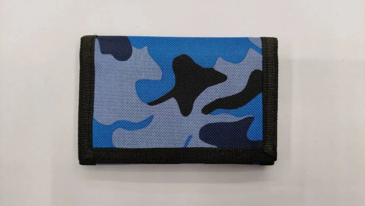 Short style camouflage cloth bank card purse with polyester lining and USB interface